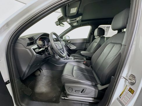 Used 2025 Audi Q3 2.0T Premium image 13