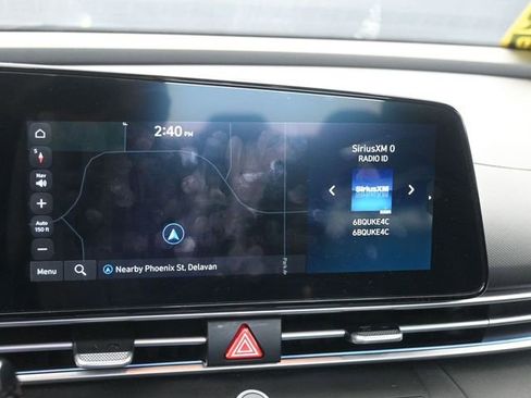 Used 2024 Hyundai Elantra SEL image 25