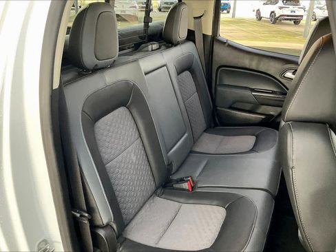 Used 2016 Chevrolet Colorado Z71 image 18