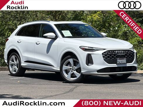 Certified 2025 Audi Q5 Premium w/ Premium Plus AWD/4WD image 1