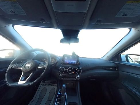 Used 2023 Nissan Sentra SV image 24