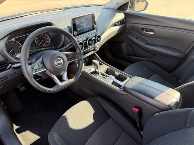 Used 2024 Nissan Sentra SV FWD image 12