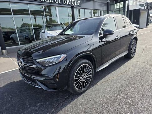 Certified 2024 Mercedes-Benz GLC 300 4MATIC image 2