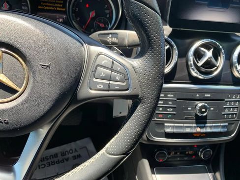 Used 2018 Mercedes-Benz CLA 250 image 14