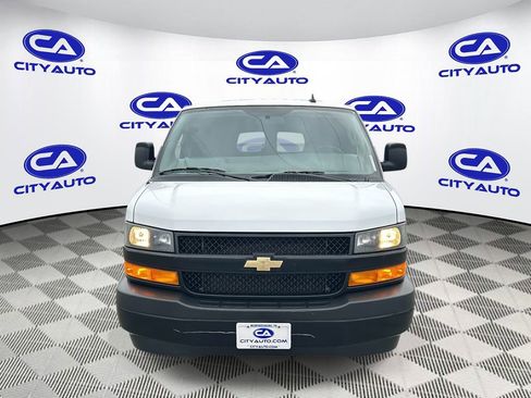 Used 2023 Chevrolet Express 3500 LS image 10