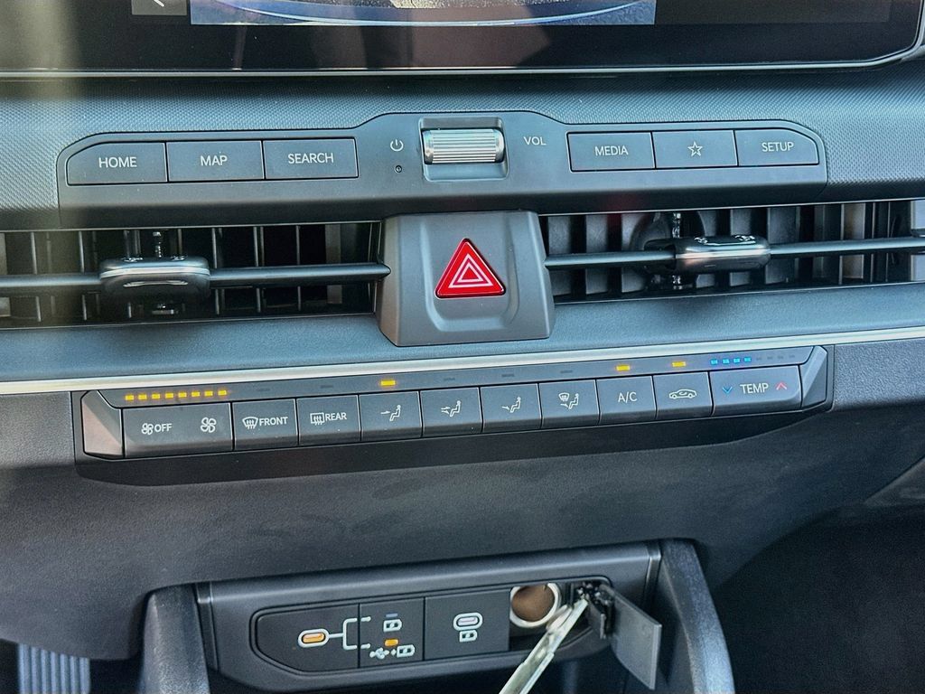 New 2026 Kia K4 FWD image 15