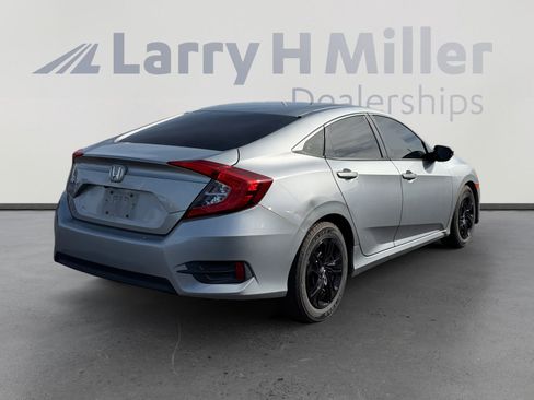 Used 2017 Honda Civic LX image 5
