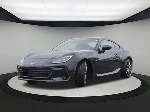 Used 2025 Subaru BRZ Limited w/ Popular Package 2 image 3