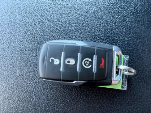 Used 2023 RAM 1500 Laramie AWD/4WD image 36