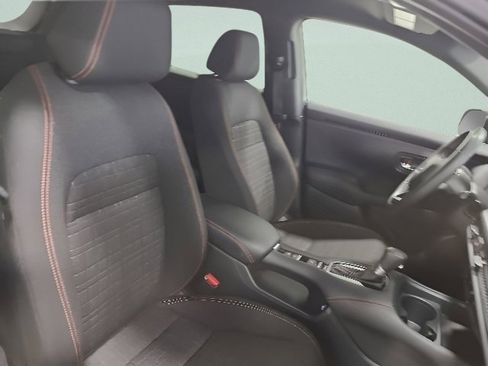 Used 2023 Honda HR-V Sport image 13