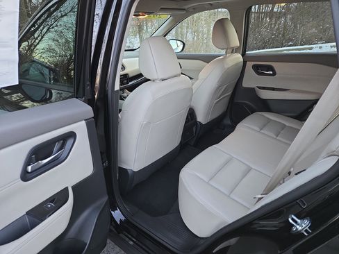 Certified 2023 Nissan Rogue SL image 29