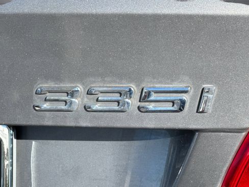 Used 2012 BMW 335i Coupe image 23