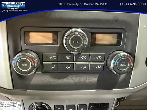 Used 2021 Nissan Frontier SV w/ Midnight Edition Floor Mats image 19