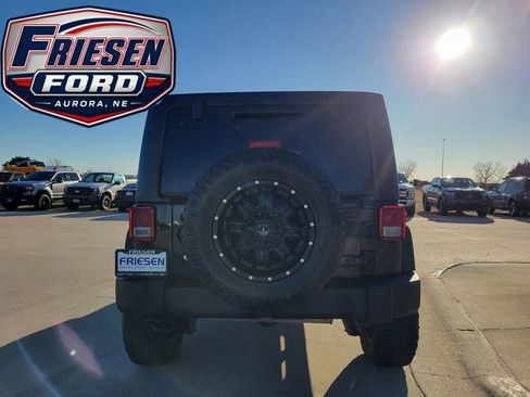Used 2013 Jeep Wrangler Unlimited Sport AWD/4WD image 6
