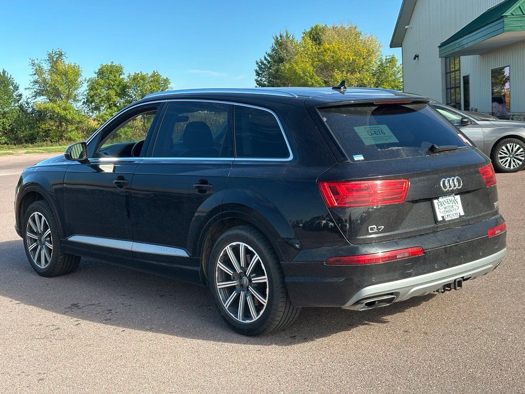 Used 2017 Audi Q7 3.0T Prestige w/ Prestige Package AWD/4WD image 5