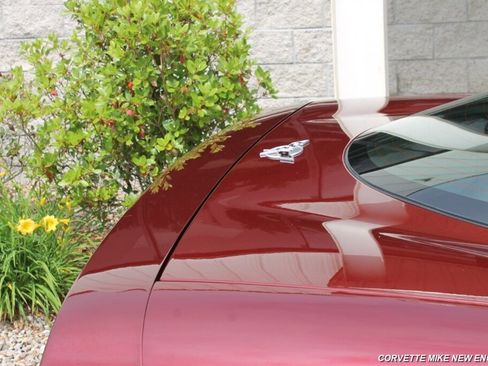 Used 2003 Chevrolet Corvette 50th Anniversary Edition w/ Preferred Equipment Group image 26