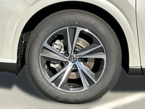 New 2026 Lexus RX 350 FWD image 11