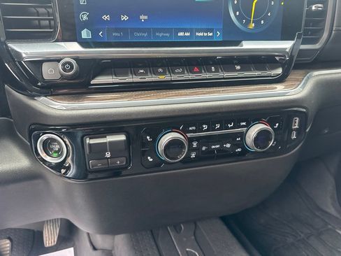 Used 2024 Chevrolet Silverado 1500 RST w/ Protection Package AWD/4WD image 39