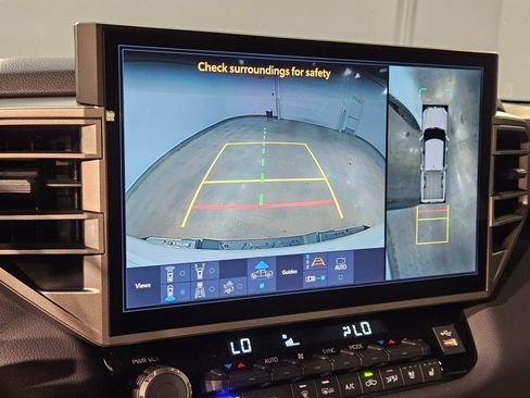 New 2026 Toyota Tundra Limited AWD/4WD image 18