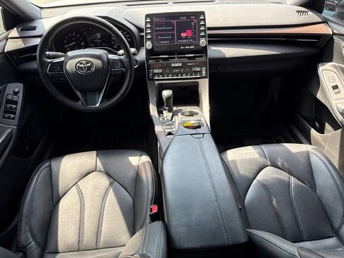 Used 2022 Toyota Avalon XLE FWD image 14