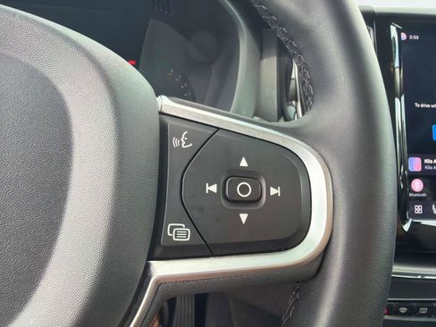 Certified 2025 Volvo XC60 B5 Core AWD/4WD image 26