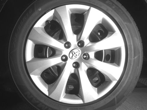 Used 2025 Toyota Corolla LE image 13