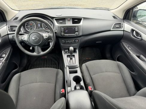Used 2018 Nissan Sentra S w/ Appearance Package FWD image 31