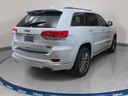 Used 2017 Jeep Grand Cherokee Summit w/ Platinum Series Group image 6