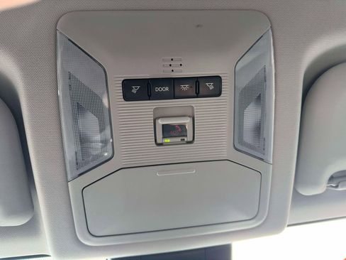 Used 2020 Toyota RAV4 LE image 30