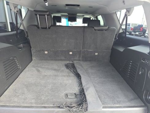 Used 2019 GMC Yukon XL Denali w/ Denali Ultimate Package image 10