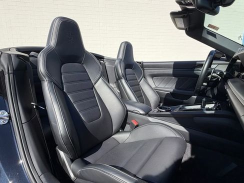 Used 2023 Porsche 911 Carrera GTS image 16