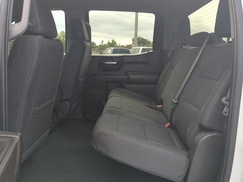 Certified 2025 Chevrolet Silverado 1500 Custom AWD/4WD image 14