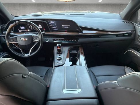 Used 2024 Cadillac Escalade Premium Luxury w/ Performance Package RWD image 20