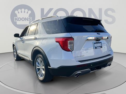 Used 2023 Ford Explorer Limited w/ Limited Technology Package AWD/4WD image 4
