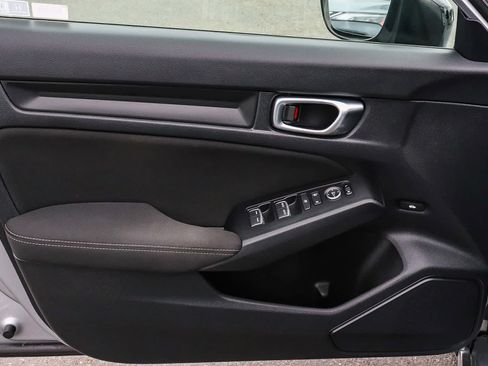 Used 2022 Honda Civic Sport image 28