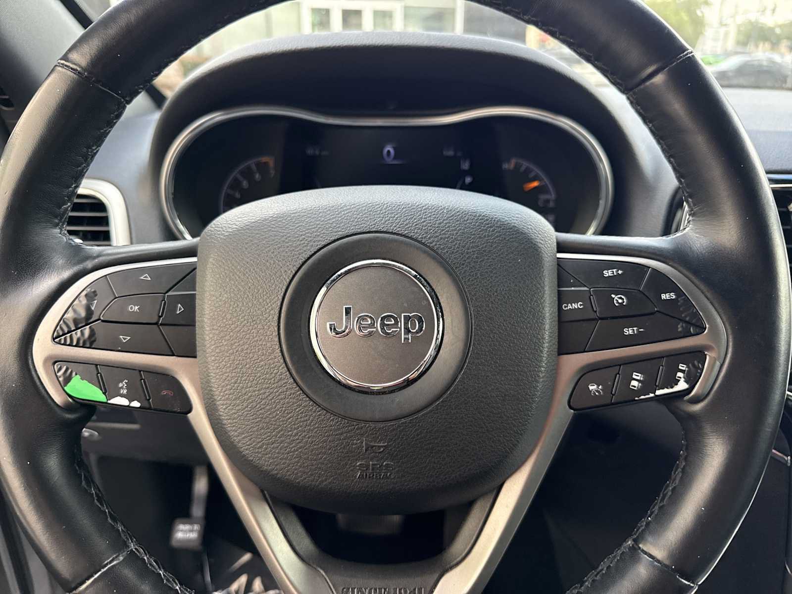Used 2020 Jeep Grand Cherokee Limited RWD image 30