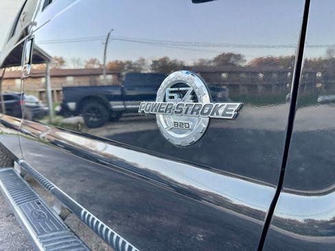 Used 2015 Ford F350 Lariat w/ Chrome Package image 9