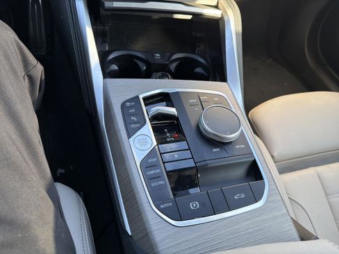 Certified 2025 BMW M440i Convertible w/ Premium Package image 22