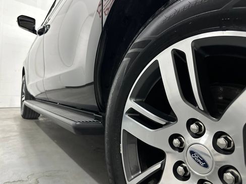 Used 2024 Ford Expedition Max Limited AWD/4WD image 16