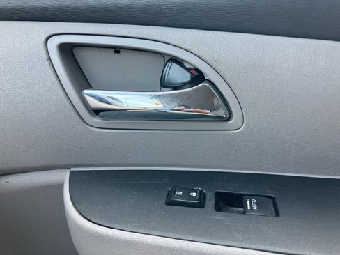 Used 2015 Honda Odyssey LX image 35