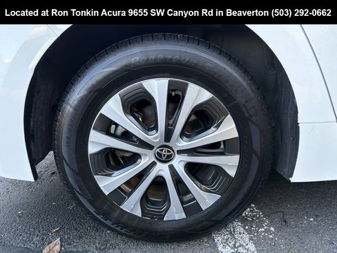 Used 2022 Toyota Corolla LE image 9