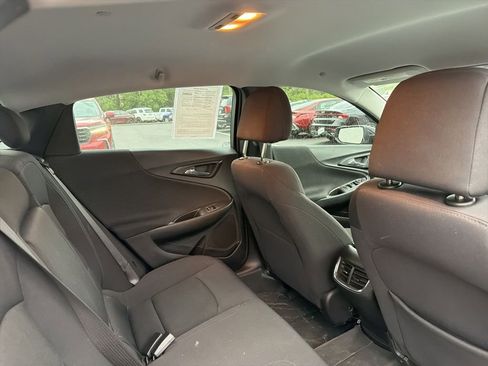 Used 2023 Chevrolet Malibu LT FWD image 14