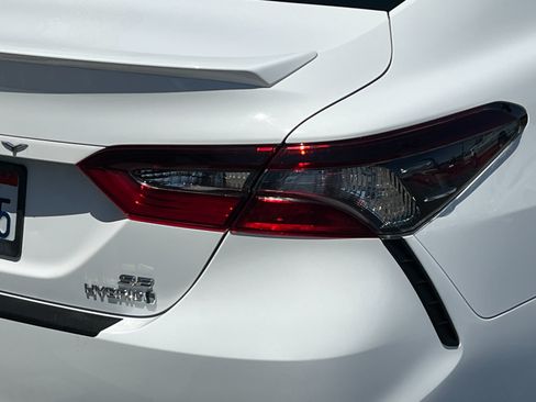 Used 2023 Toyota Camry SE FWD image 26