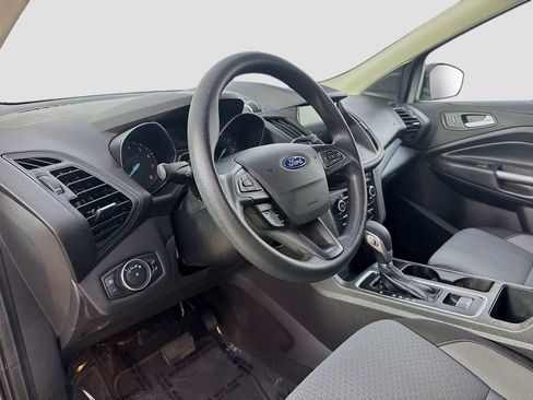 Used 2019 Ford Escape SE image 10