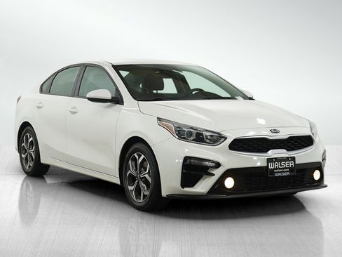Used 2019 Kia Forte LXS FWD image 7