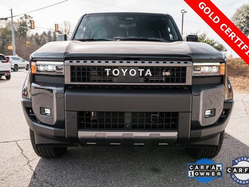 Used 2025 Toyota Land Cruiser image 2