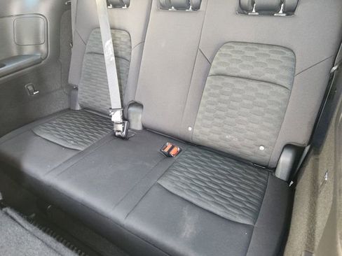 Used 2022 Nissan Pathfinder SV FWD image 30