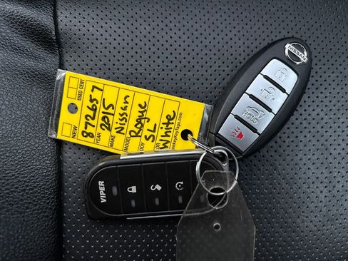 Used 2015 Nissan Rogue SL w/ SL Premium Package image 25