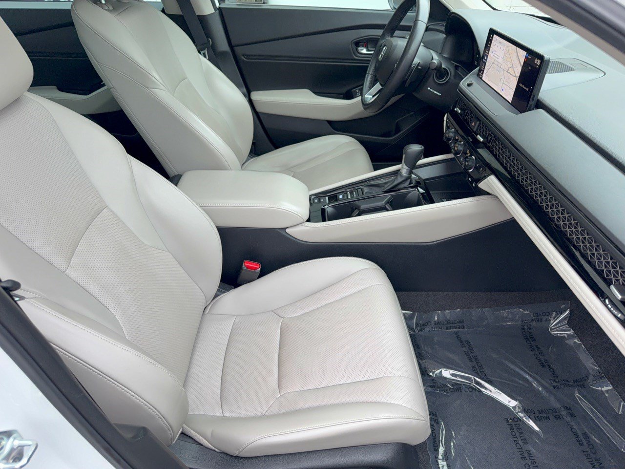 Used 2024 Honda Accord Touring image 30