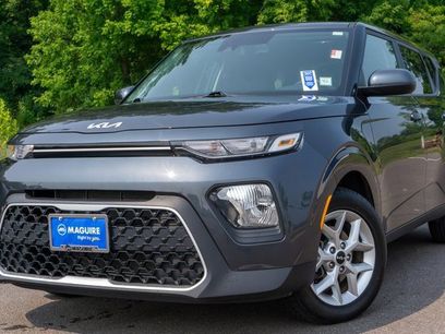 Used 2022 Kia Soul S